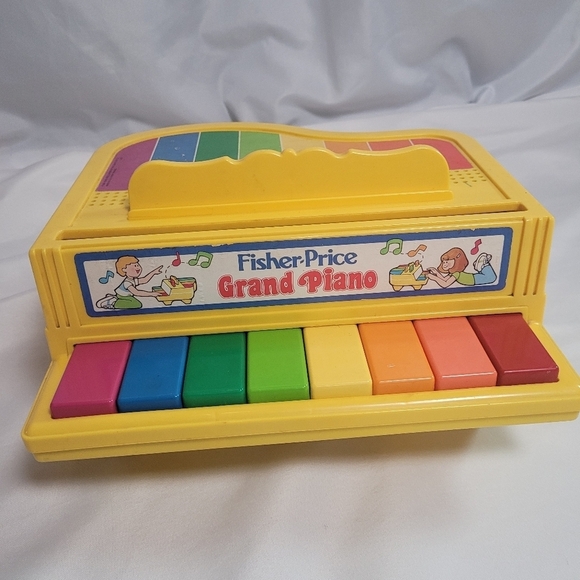 VTG Fisher Price 1986 Music Grand Piano Yellow Multicolor Keys Toy - Picture 1 of 14
